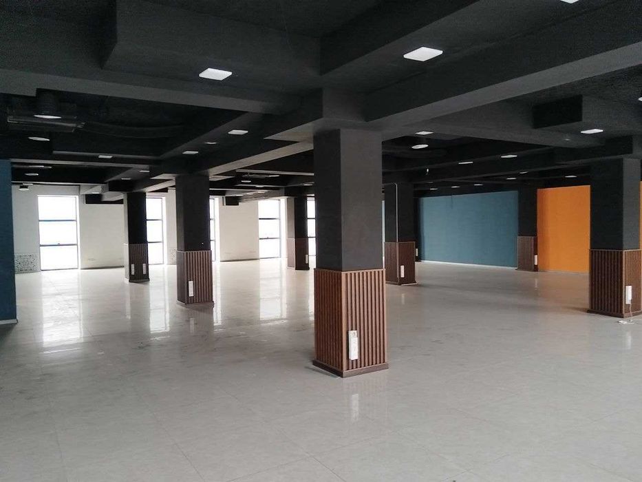 Помещение в Бизнес центре (на 2 этаже) West Minster  900 кв.м