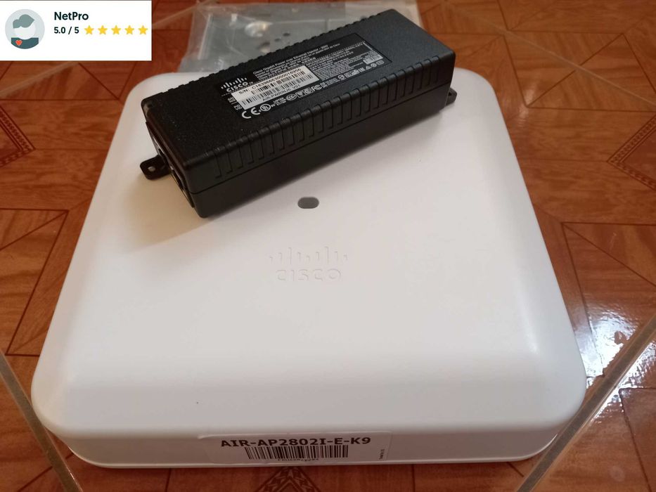 Access Point Wi-Fi CISCO 2802 cu injector PoE