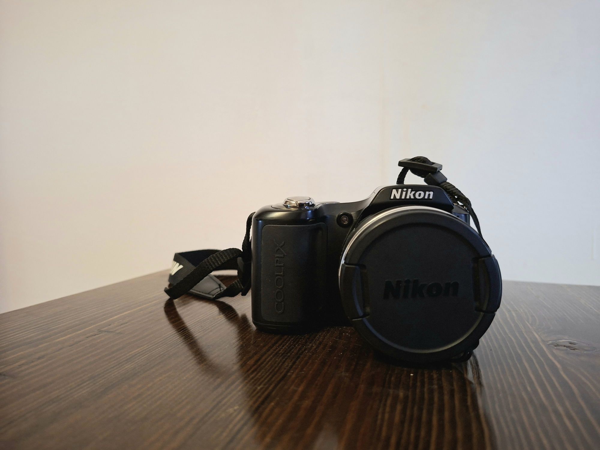 Nikon Coolpix L 100