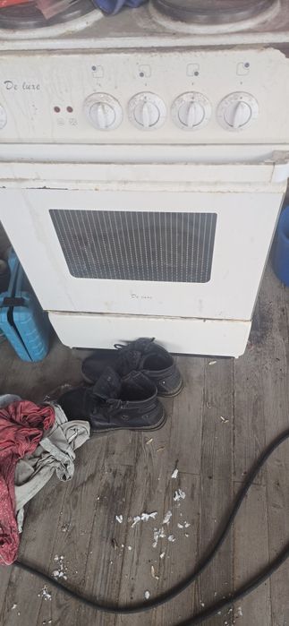 Плита с духовкой