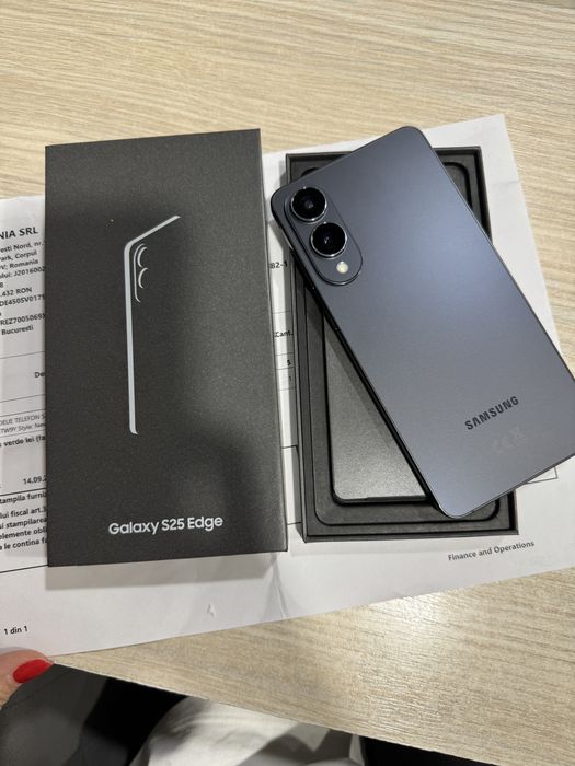 Samsung S25 Edge, 12GB RAM, 256GB, 5G, Titanium Jetblack, Garantie!!!