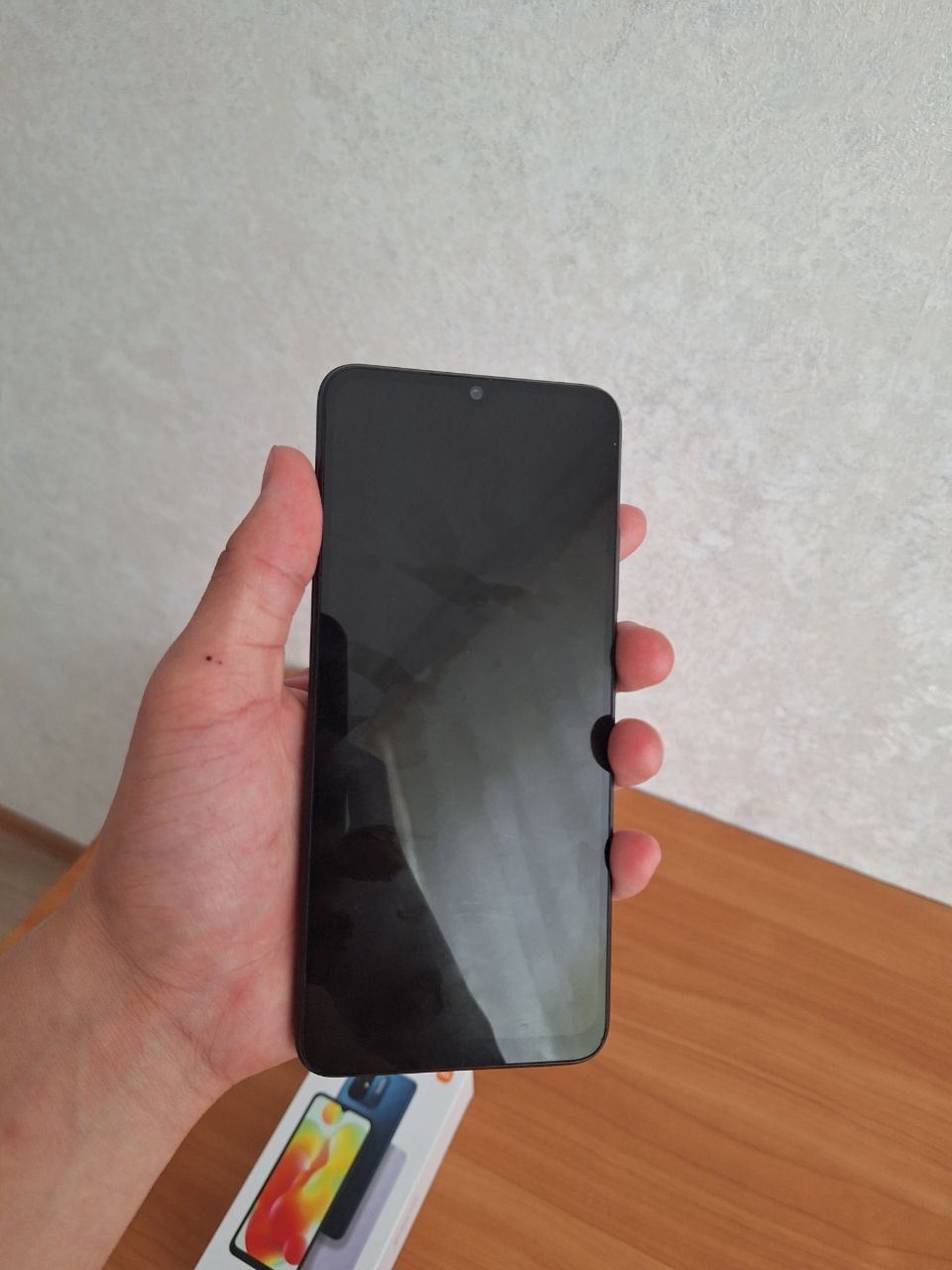 Обменяю Redmi 12c 128gb на айфон