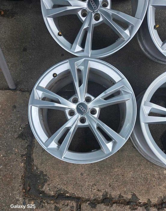 Jante originale Audi A4, A5, A6, A7, Q5 R18 ET29