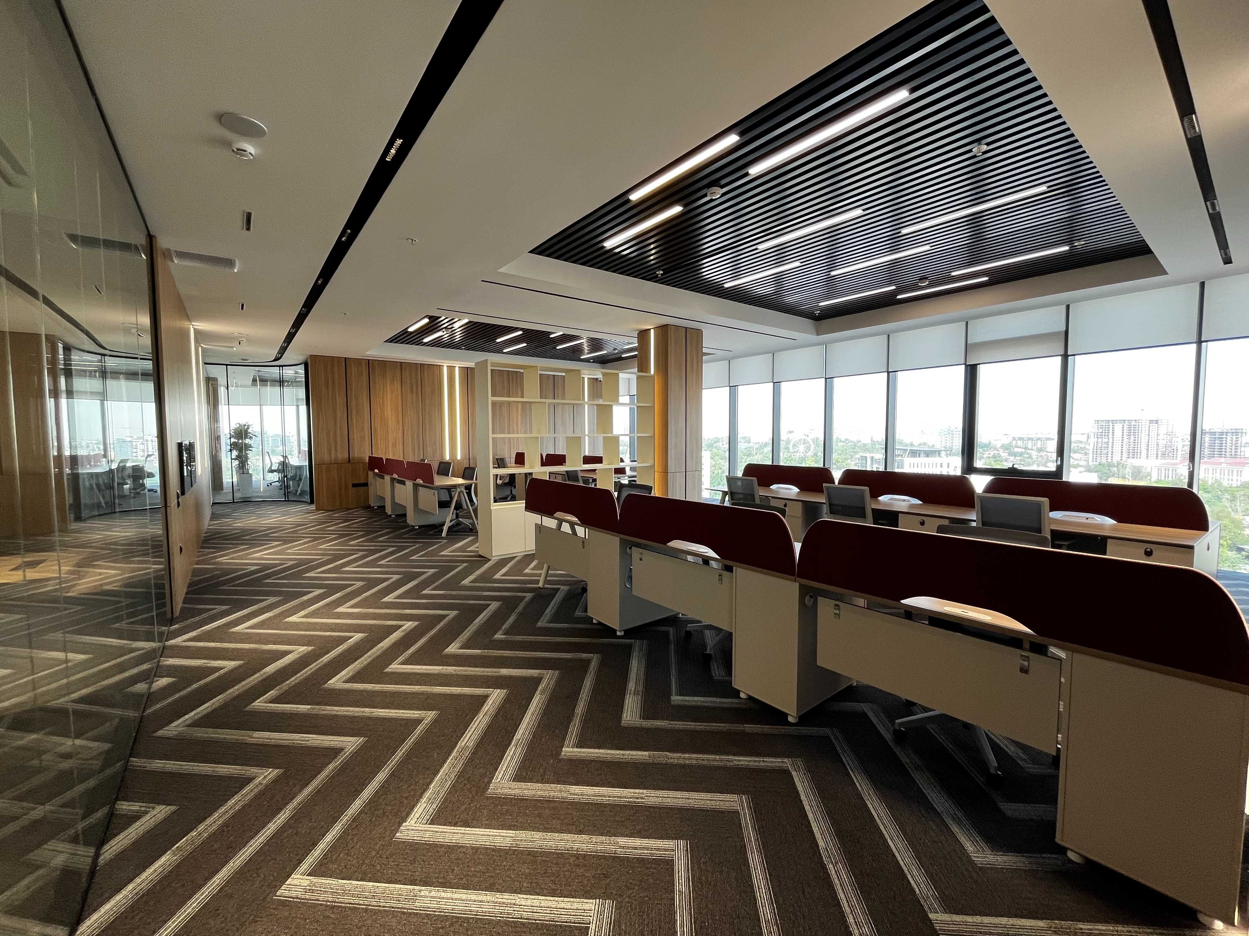 Офис 3100 м² в БЦ Kayan, Махтумкули 1 – А-класс, паркинг, 24/7 доступ