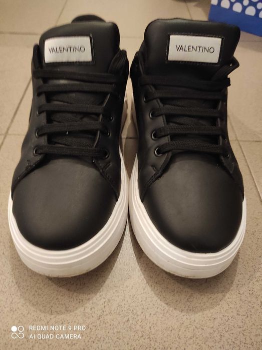 Продавам мъжки обувки