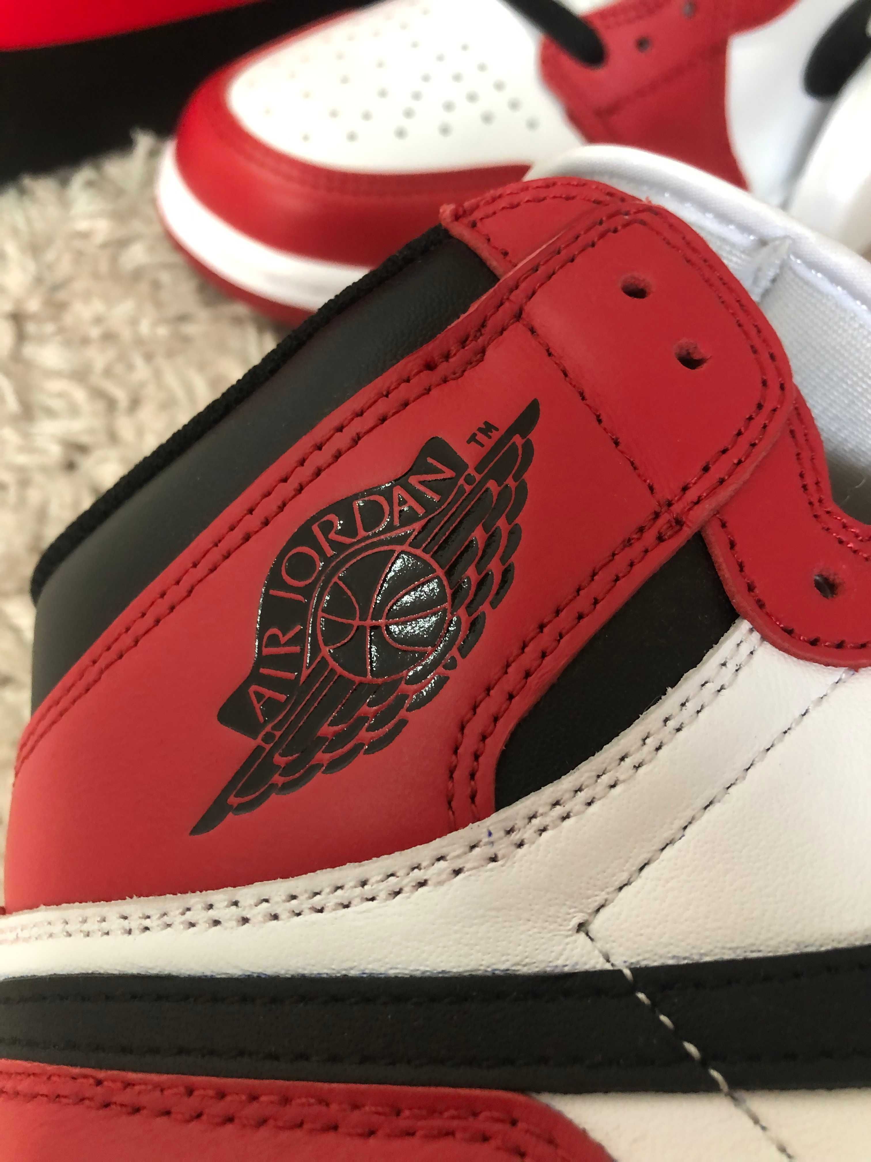 Nike AIR JORDAN 1 High OG Retro Chicago