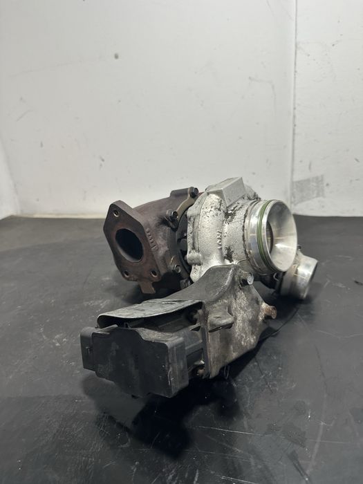 Turbina turbo BMW Seria 3 E90 E91 E92 2.0d 177cp N47 320d E60 E61 E93