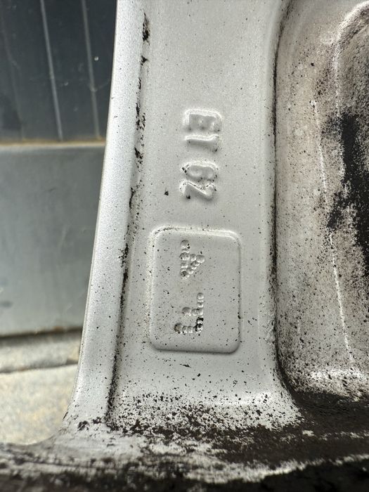 Джанти С гуми 19 оригинални GL GLS ML