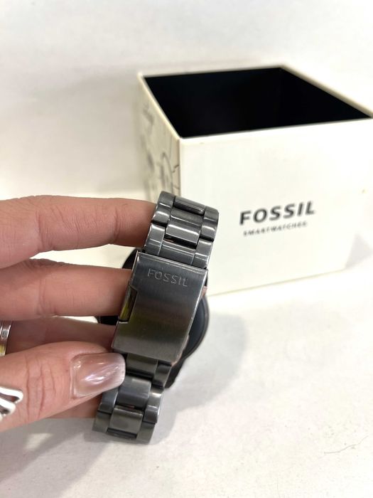 Smartwatch Fossil  DW11F2!