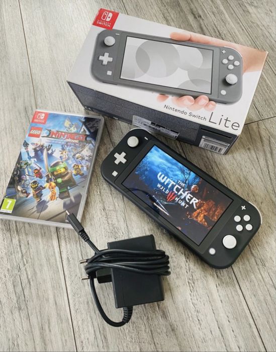 Nintendo switch lite Ca nou + garantie