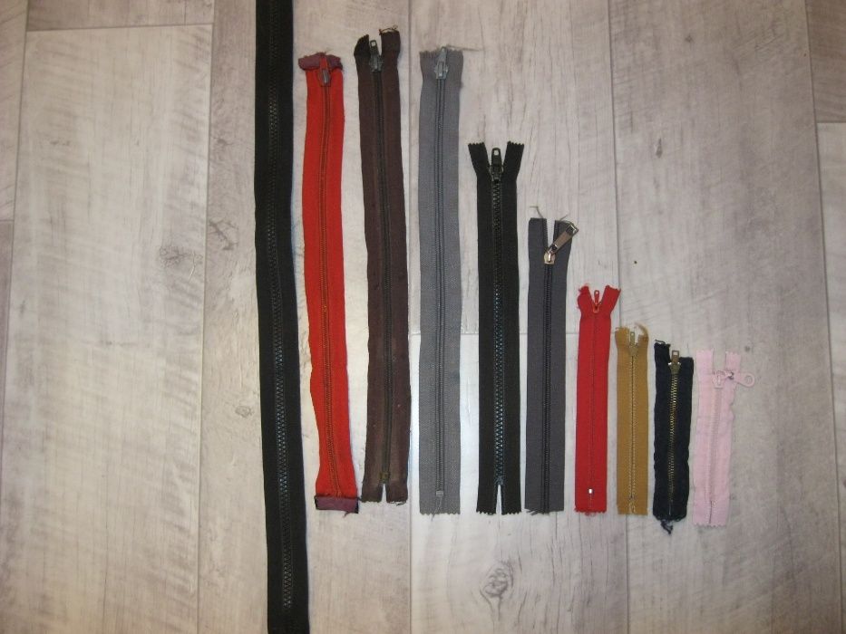 Замки молнии, иглы советские ,нитки швейные