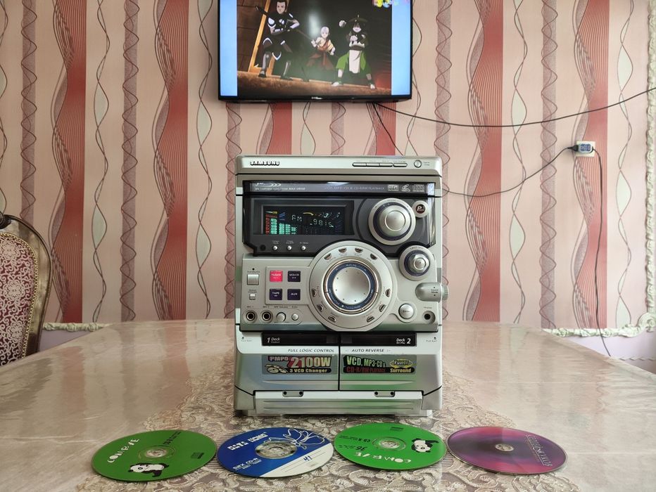 Usletir samsung orginal hamma joyi ishlaydi kalonkasi yo‘q