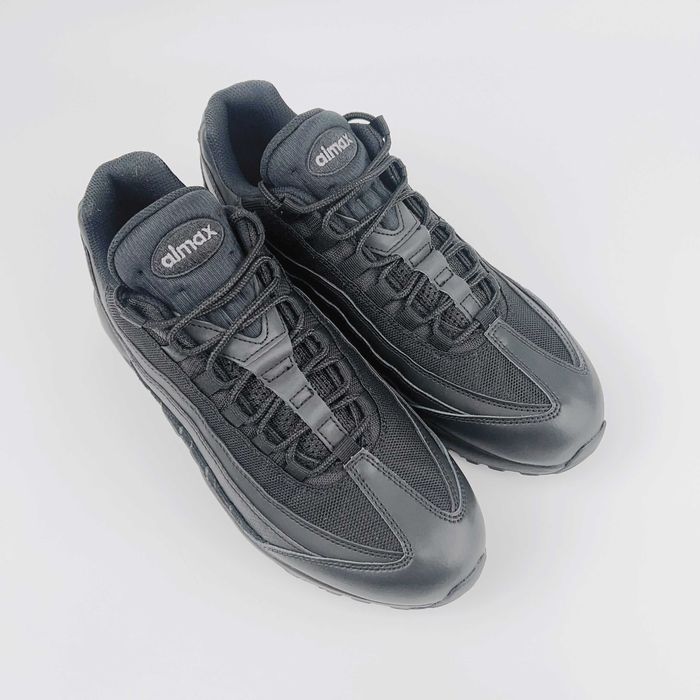 Найк Nike AIR MAX 95 Triple Black