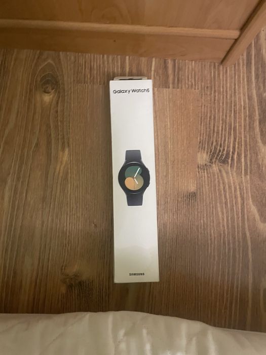 Продавам Galaksy Watch 5