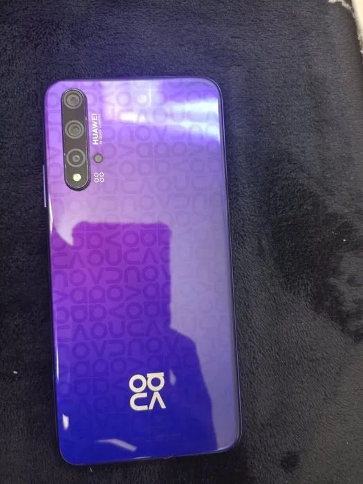 Nova 5T и Nokia без коробки