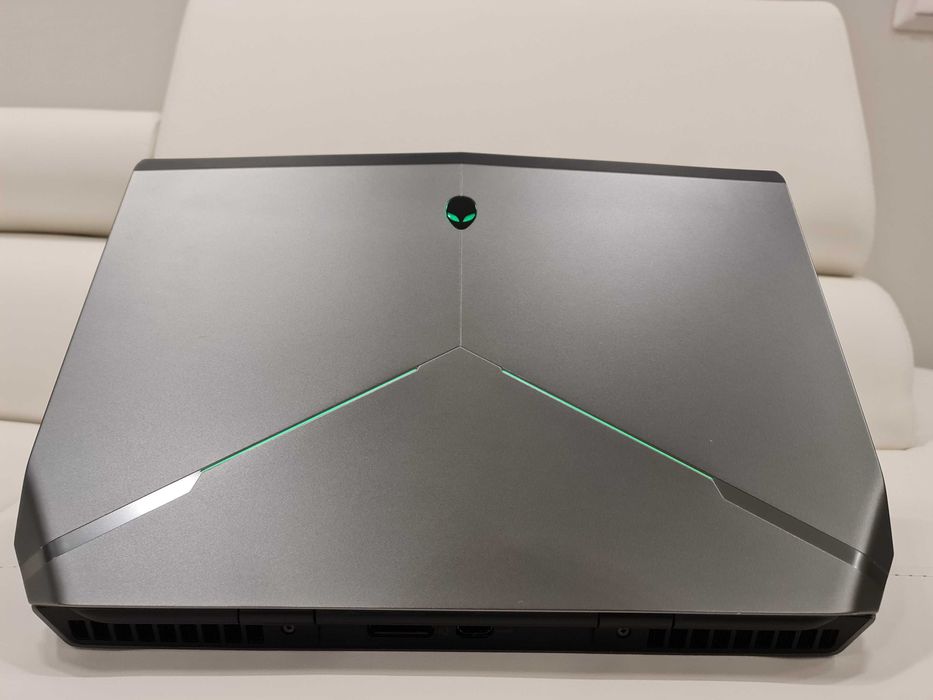Laptop gaming ALIENWARE nou, intel core i7- ,ram 16 gb, video 6 gb