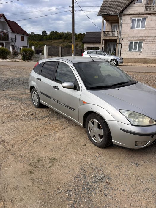 Vând Ford focus in stare buna de funcționare