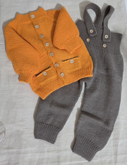 Детская вязанная двойка