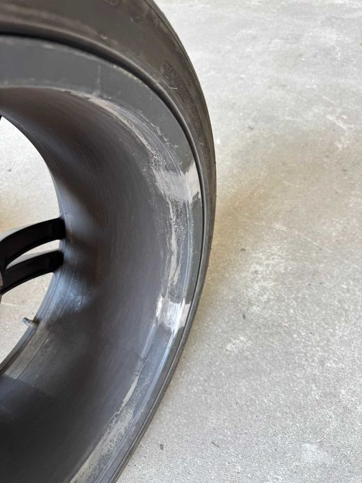 Джанти с гуми за  BMW G11