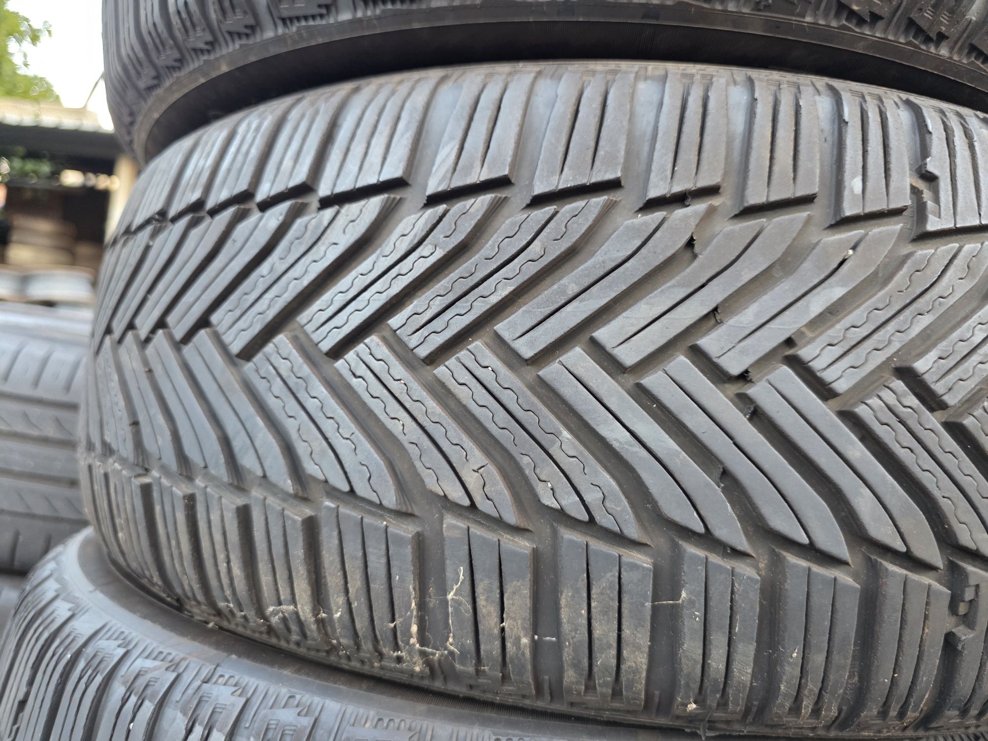4бр Зимни гуми 205 55 16 - Michelin DOT 2022