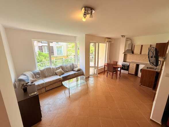 Продава се Едностаен апартамент в к.к. Слънчев бряг - 55 кв.м за 1000 €/кв.м - Снимка #1