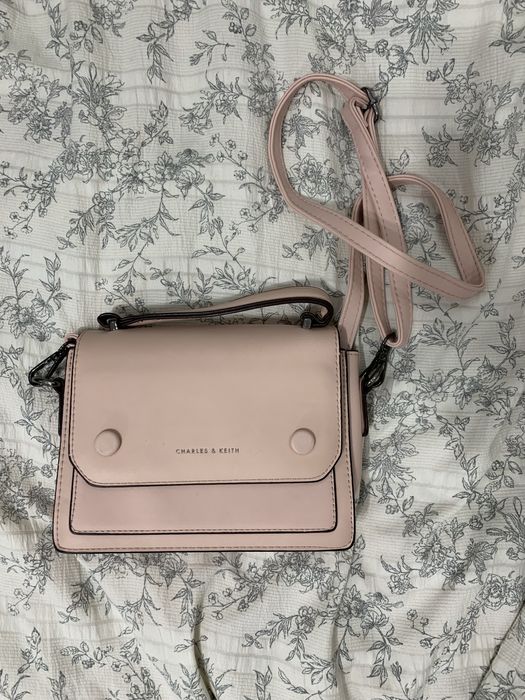 Успейте купить отдам все за 400 тысяч