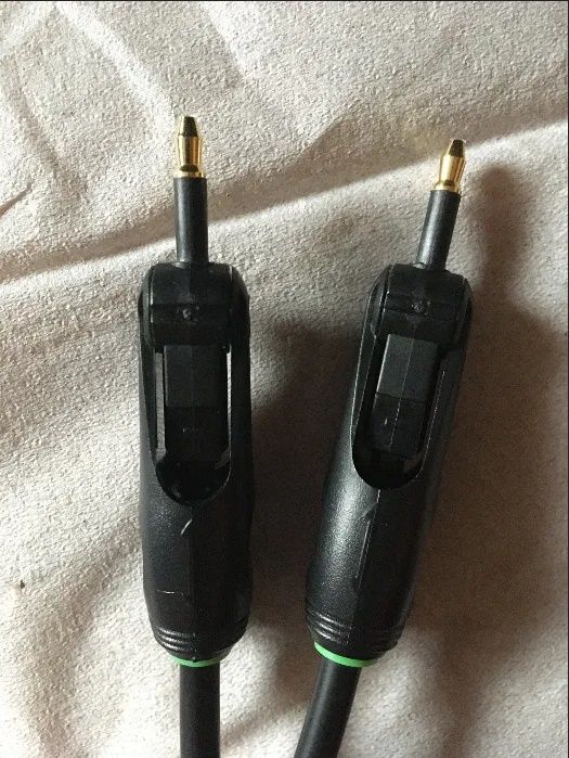 Cablu audio optic in ambele capete cu adaptoare