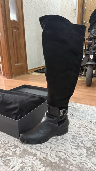 Продам зимние сапоги