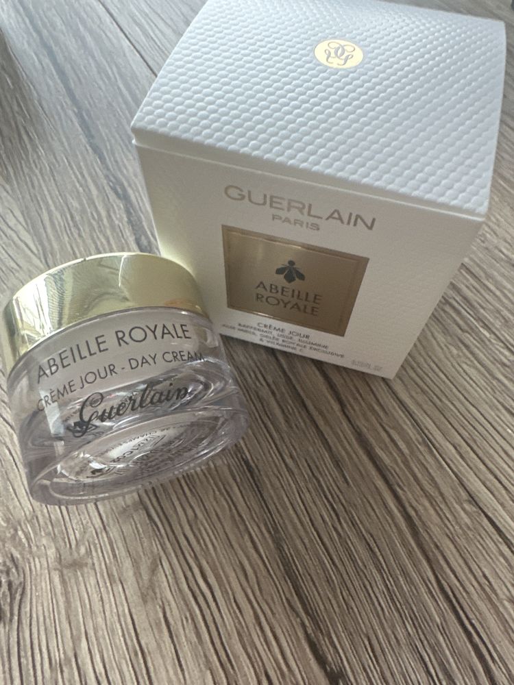 Guerlain, Dolce&Gabbana, Clinique, Sol de Janeiro