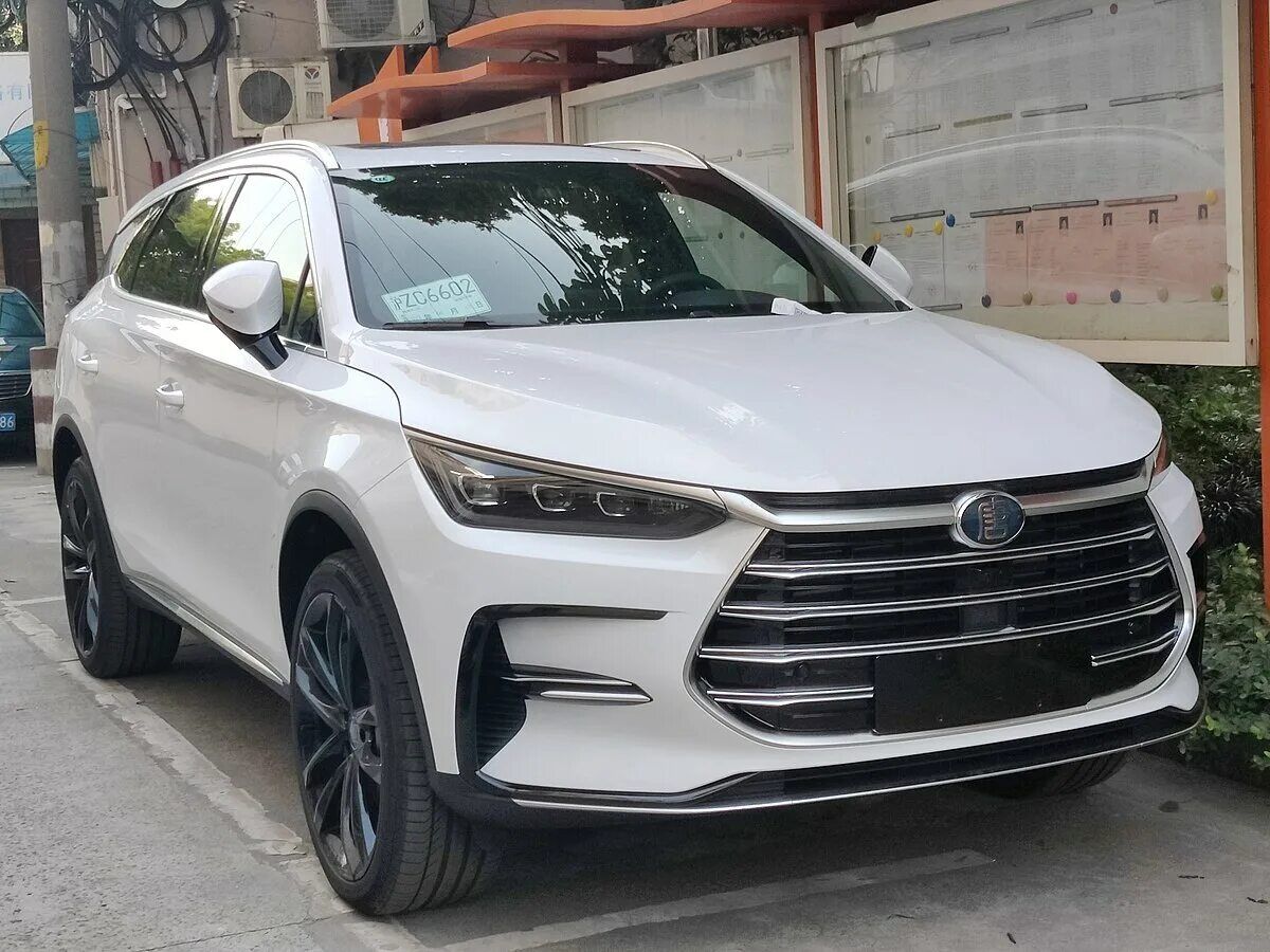BYD TANG naxtga va nasiya savdoga