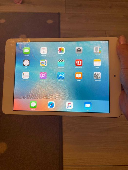 iPad 4 Wi-Fi, 16 GB