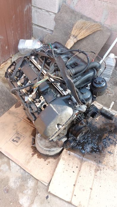 Двигатель Бмв м52туб25 (Bmw m52ty25)