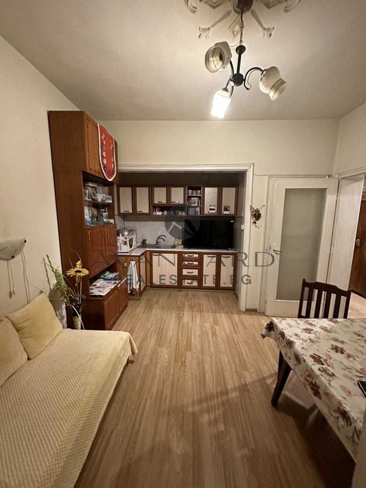 Продава се Двустаен апартамент в Пловдив, Център - 77 кв.м за 1728 €/кв.м - Снимка #3
