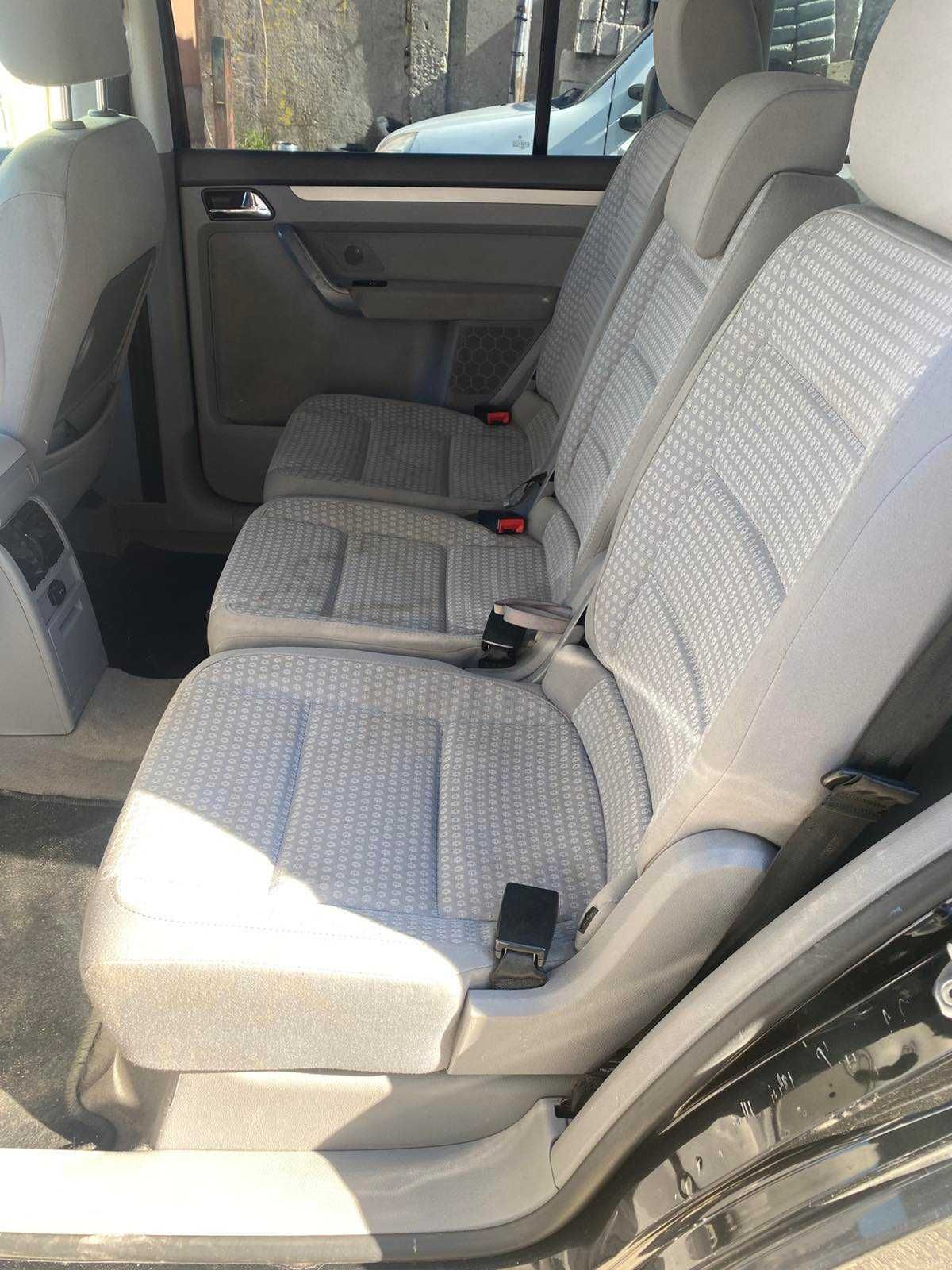 туаран VW Touaran 2004г 1.6б на части