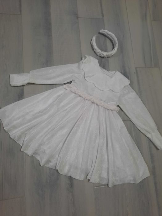 Rochita sedinta foto