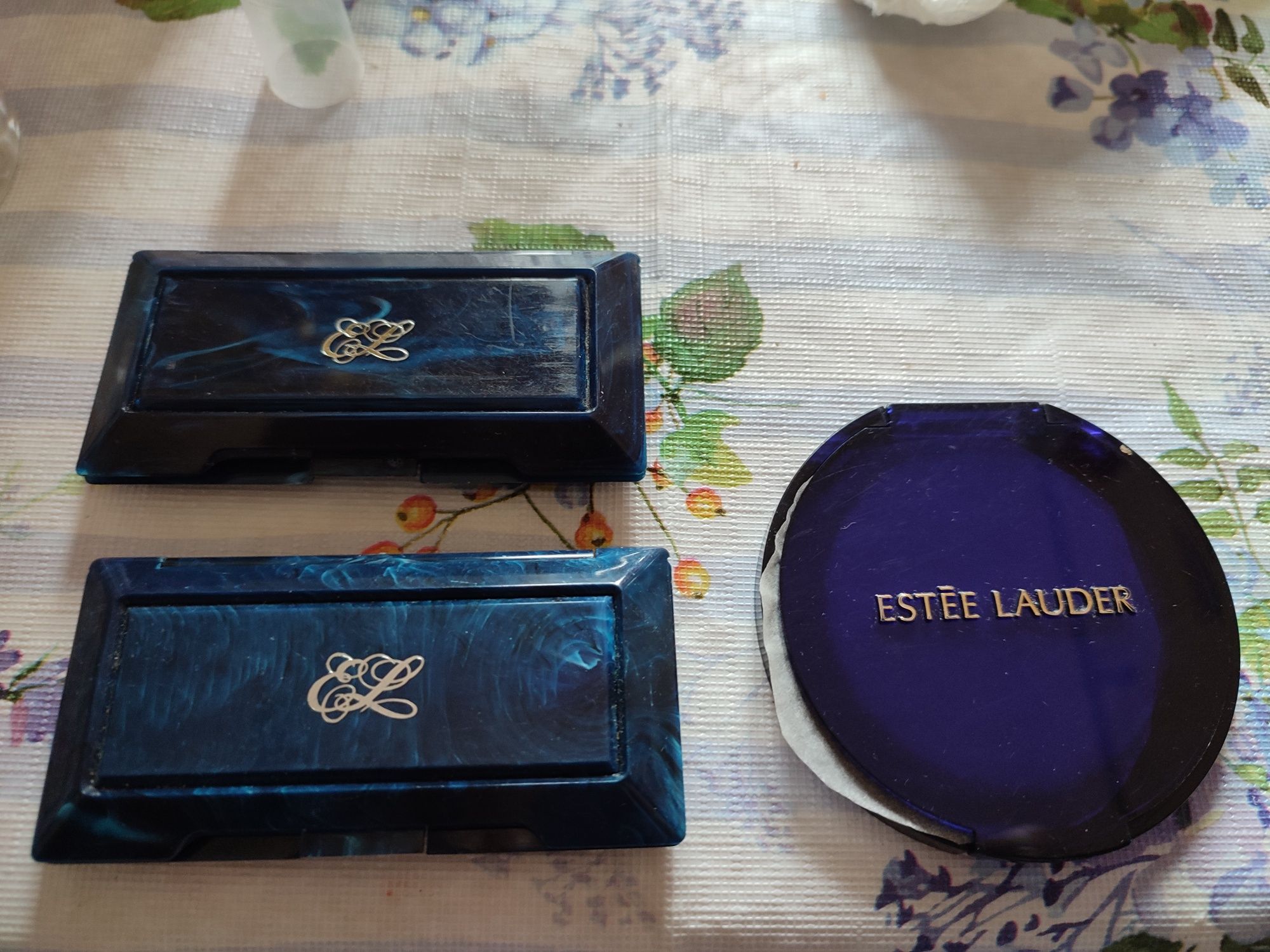 Лот от 3 части на estee lauder