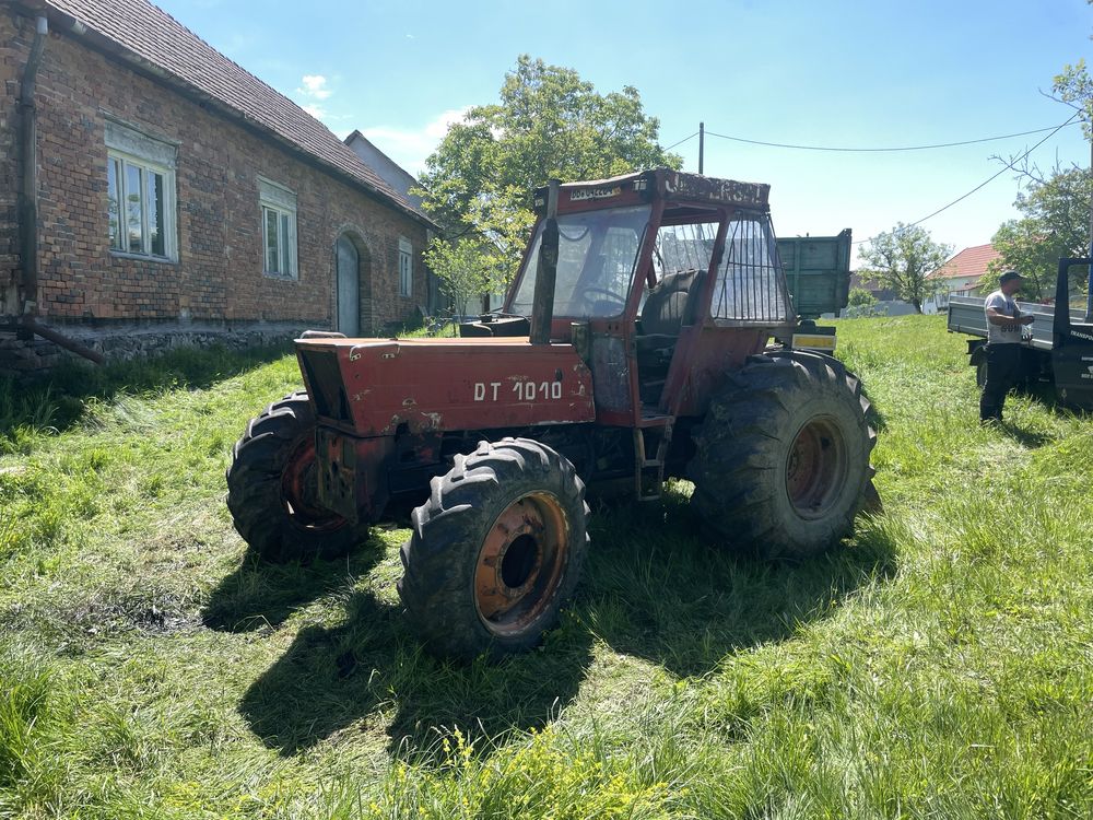 Tractor forestier Dt 1010 motor iveco