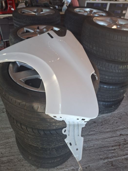 Десен калник за пежо 208