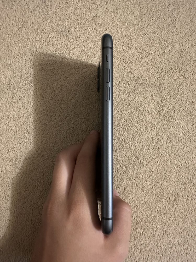 Iphone 11 black