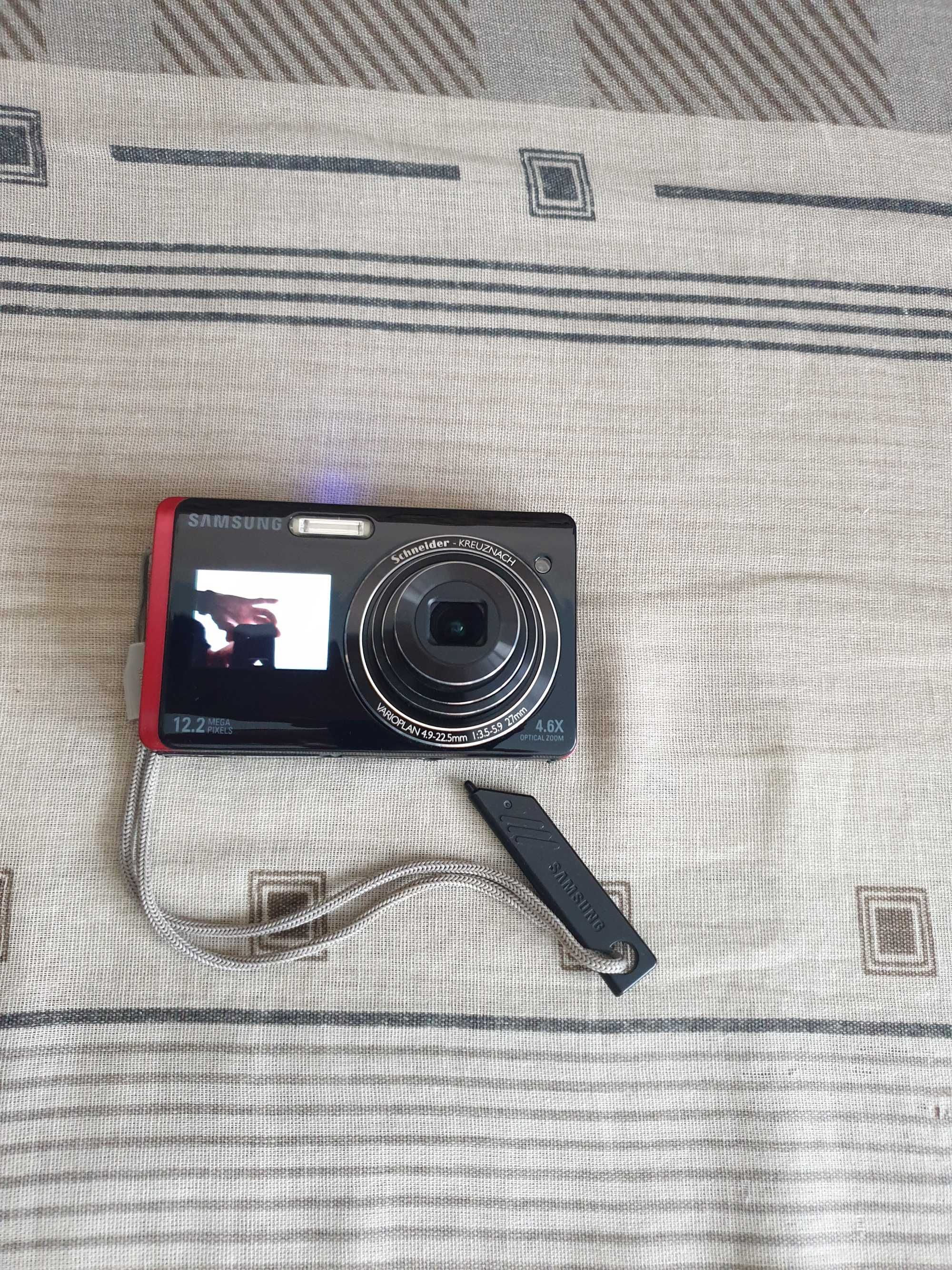 Продам цифровой фотоапарат Samsung ST500