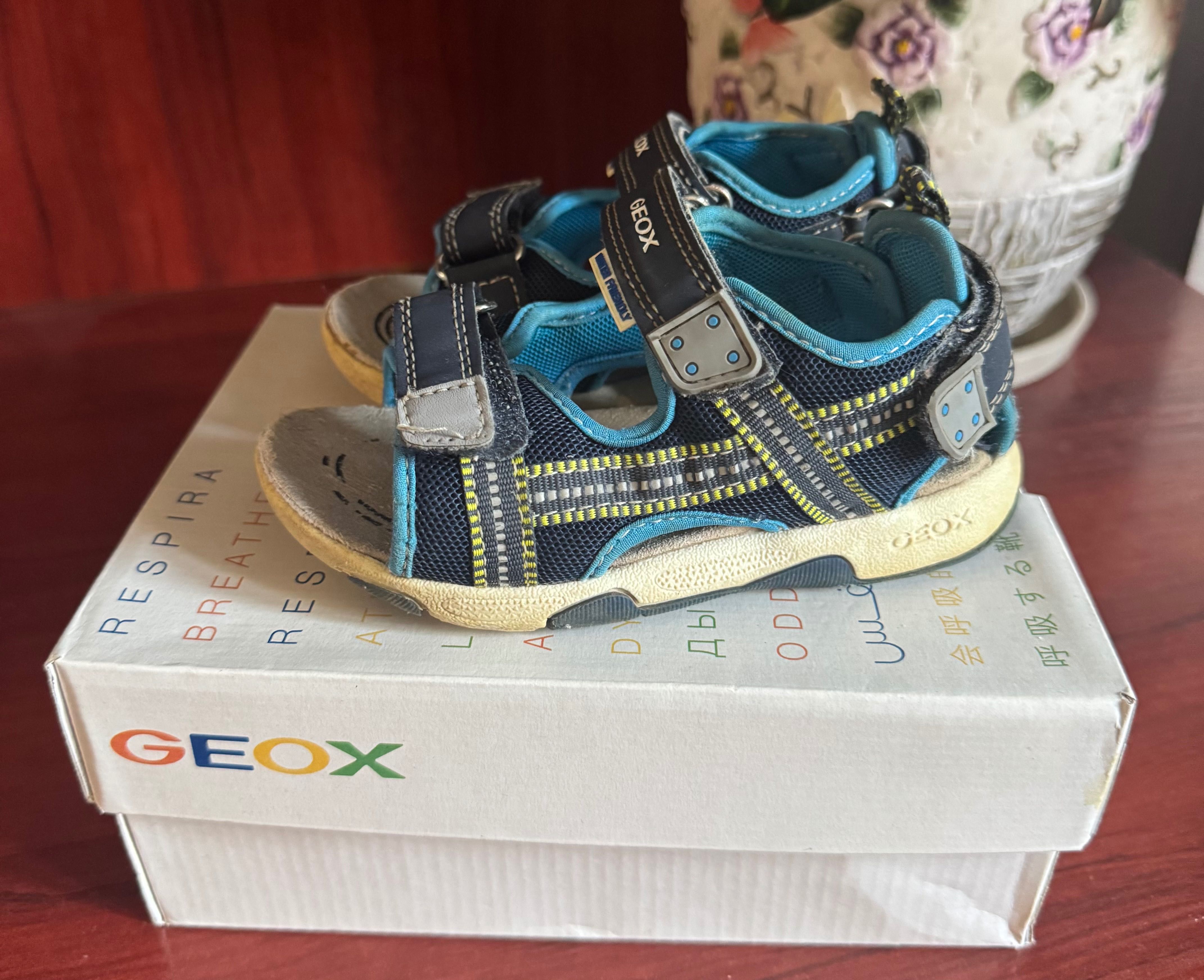 Детски сандали Geox за момче