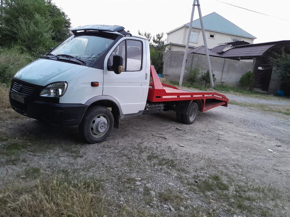 Услуги эвакуатора с каталкой 24/7