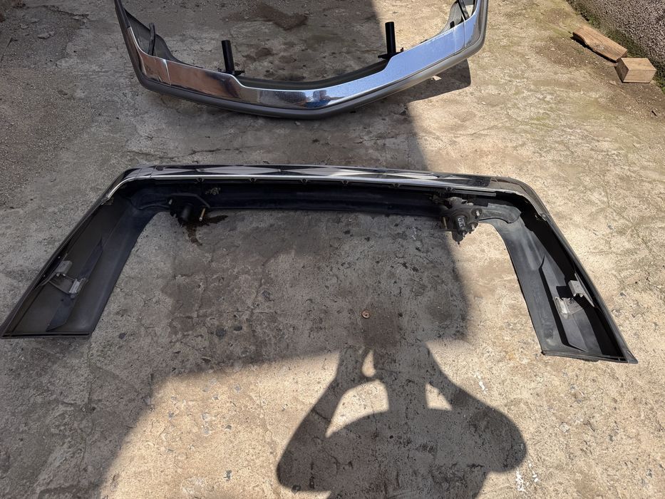 Предна и задна броня за Мерцедес W126 SEC