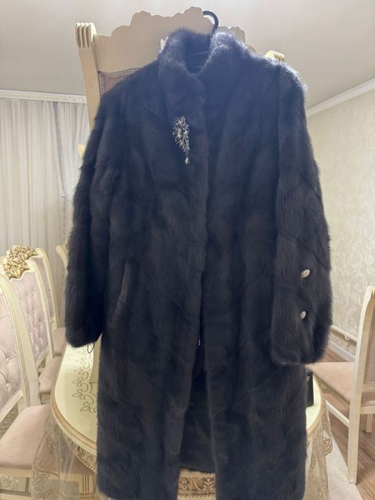 Продам  норковую шубу