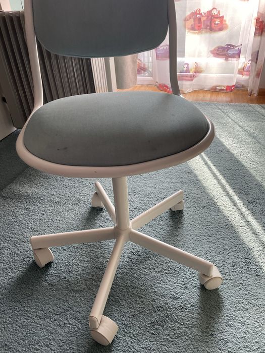 Scaun rotativ Ikea copii