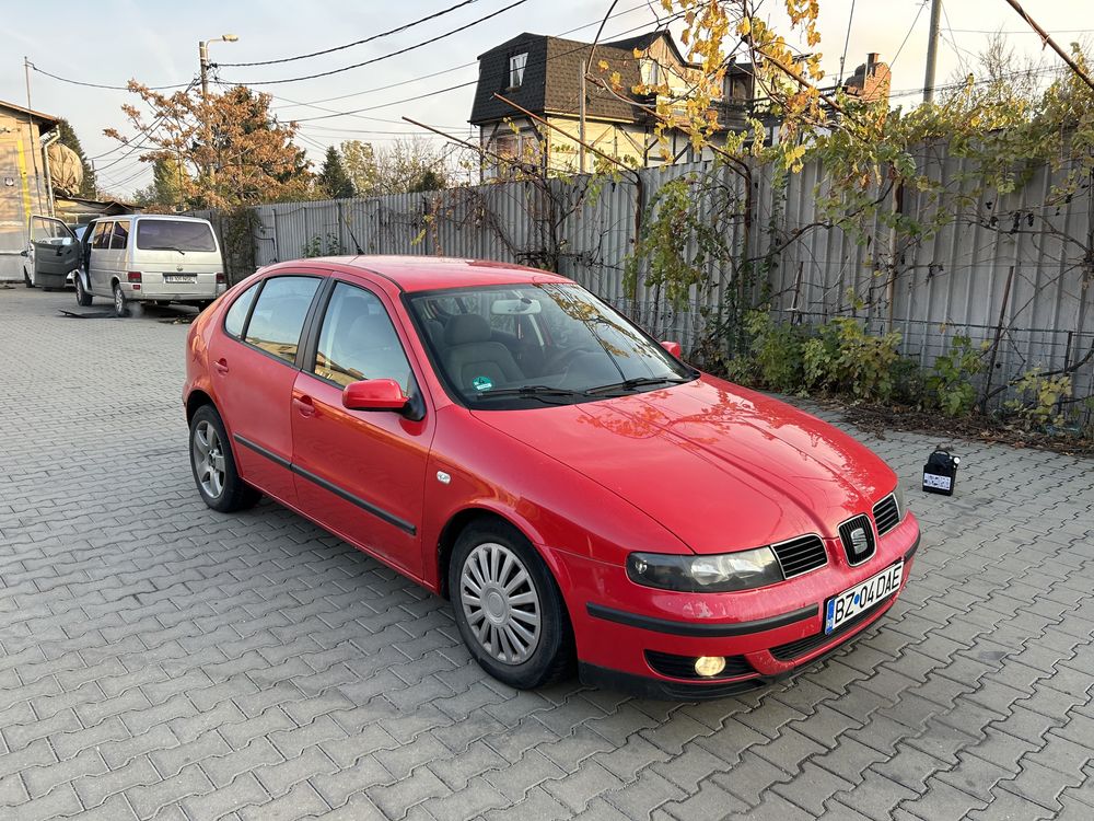 Seat Leon 2002 1.6 l benzina climatronic fara rugina stare buna