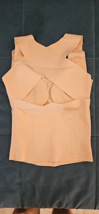 Bustiera tip corset culoare bej