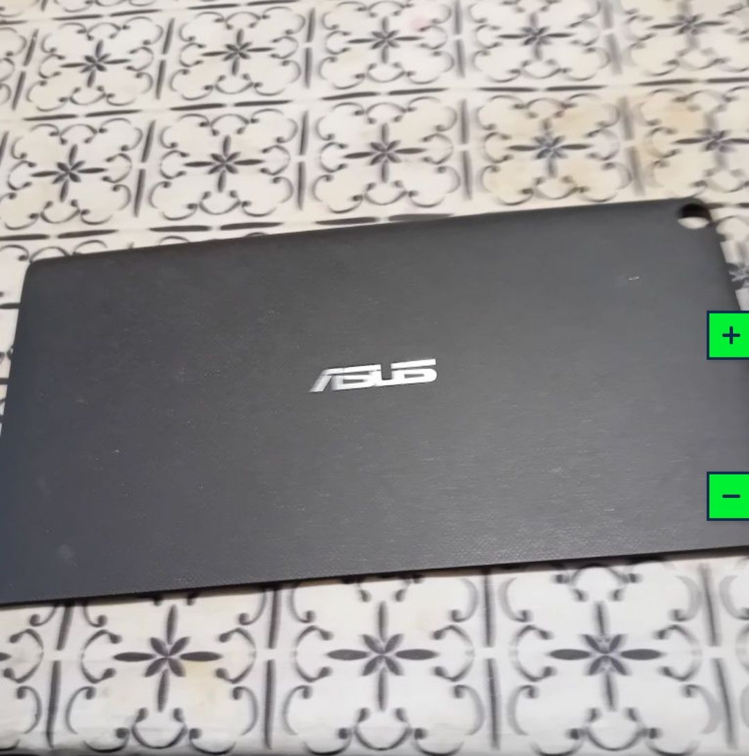 TABLETĂ  ASUS  ZenPad  8.0 + capac spate cu acum.suplim. încorporat