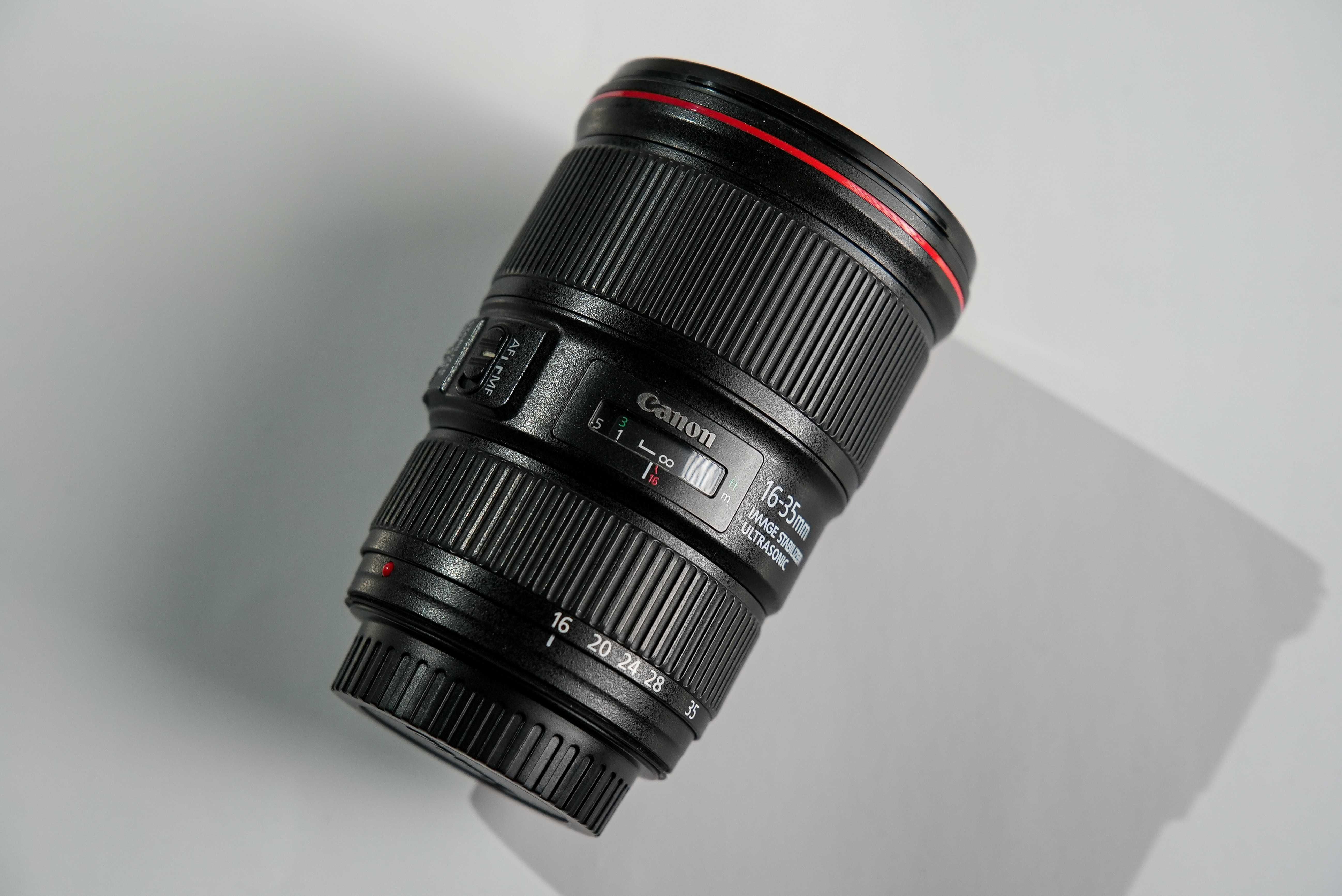 Обектив Canon EF 16-35mm f/4L IS USM