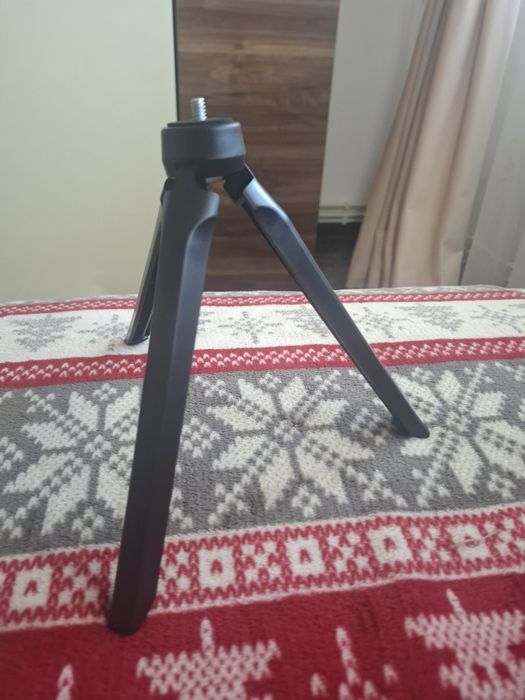 Mini Trepied foto cu surub